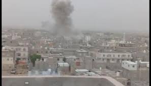 الحكومة تدين استهداف ميليشيا الحوثي للأحياء السكنية بمأرب بالصواريخ 